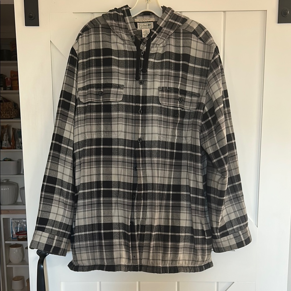 LL.Bean Black & Gray Plaid Hooded Shirt jacket